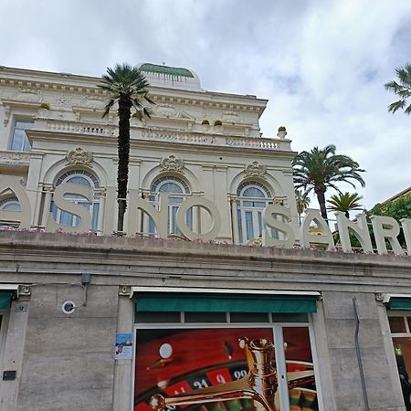 Casa Francesca Con Parcheggio Gratuito Apartment Sanremo Exterior photo