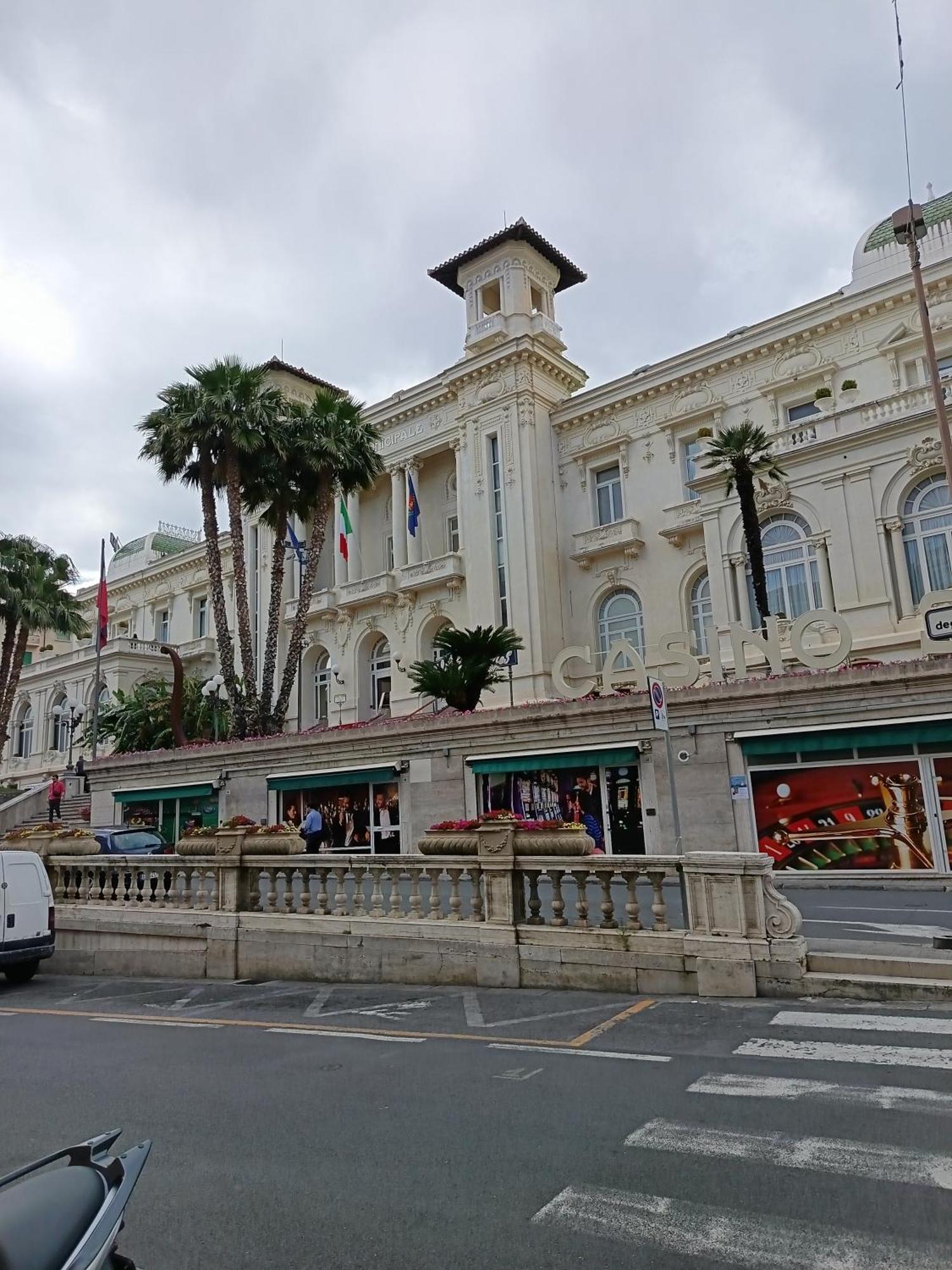 Casa Francesca Con Parcheggio Gratuito Apartment Sanremo Exterior photo